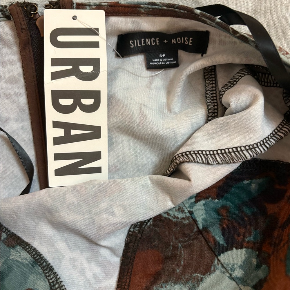 Urban Outfitters silence + noise Strapless Floral Corset Top in Teal & Rust - Picture 4 of 6